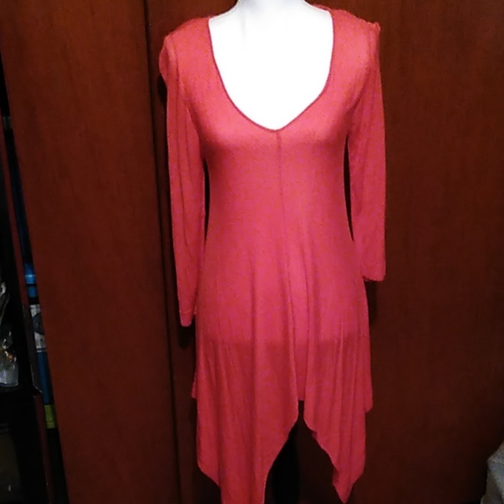 Gianni Bini Y2K 90s Shark Bite Hem Size  S Red Lightweight